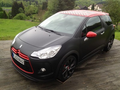DS3-Racing-S-Loeb-4-400x300 in